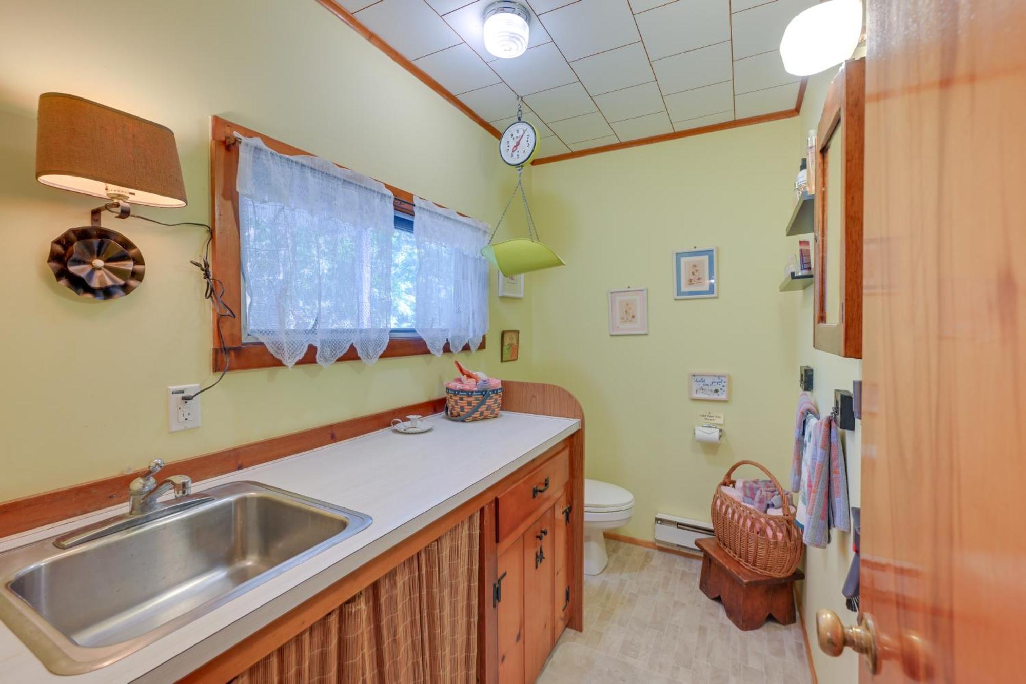 Cutchogue Home In Long Island Wine Country - Walk To Beach! מראה חיצוני תמונה
