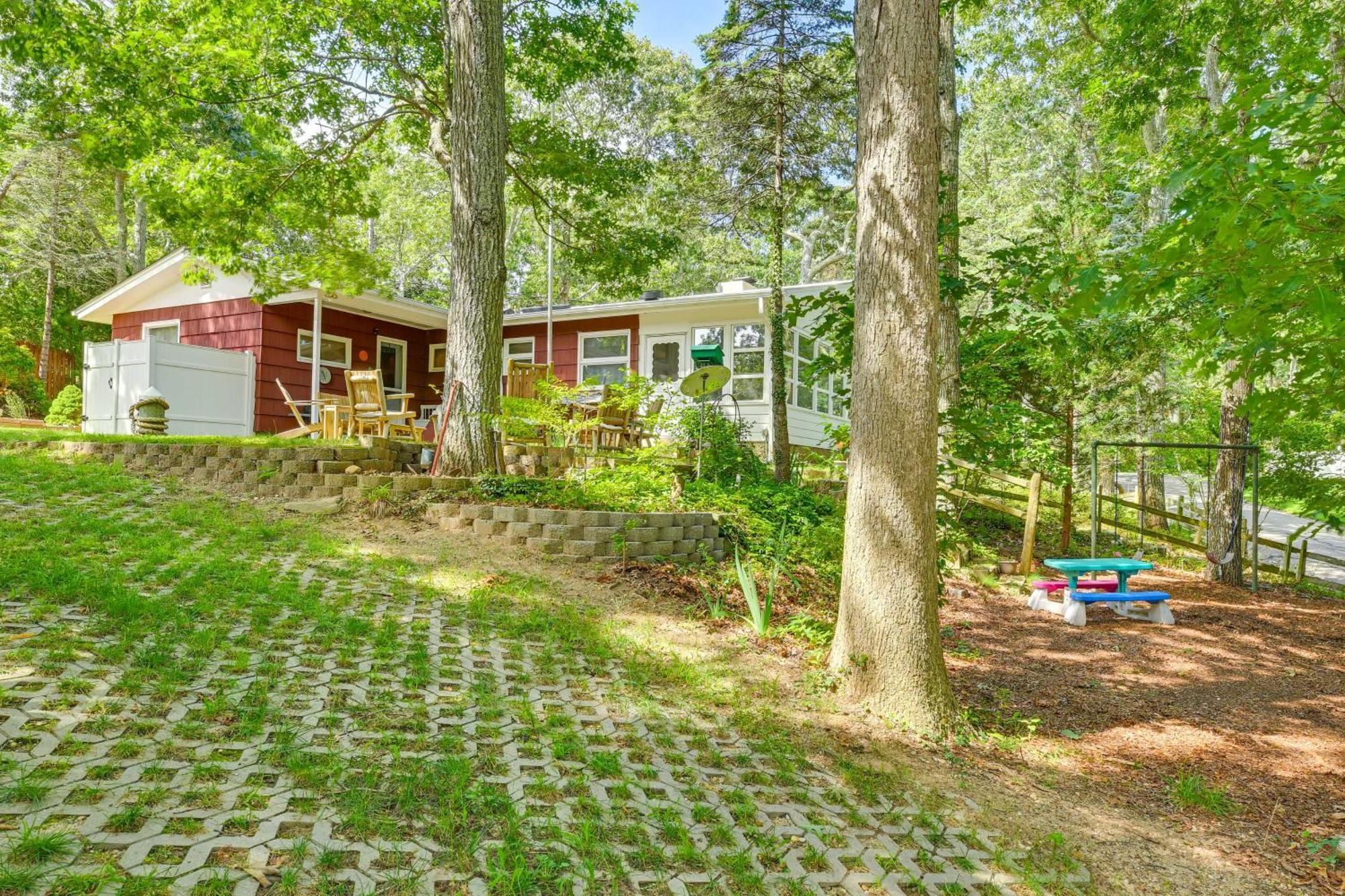 Cutchogue Home In Long Island Wine Country - Walk To Beach! מראה חיצוני תמונה